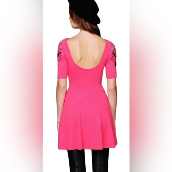 Free People Raspberry Floral Garden Sleeve Embroidered Dress size Small EUC - Picture 4 of 14